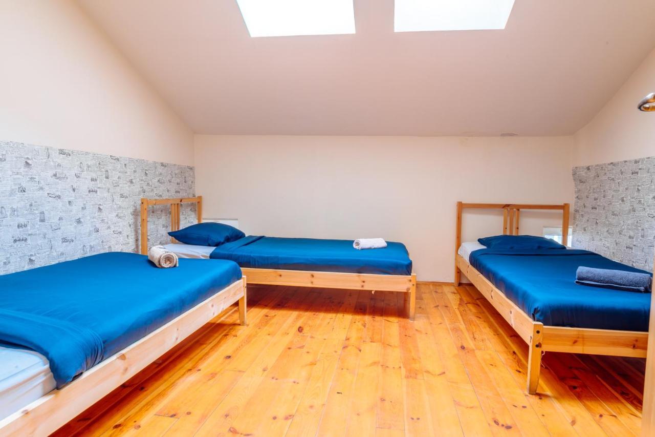 T&T Hostel & Apartments Красков Екстериор снимка