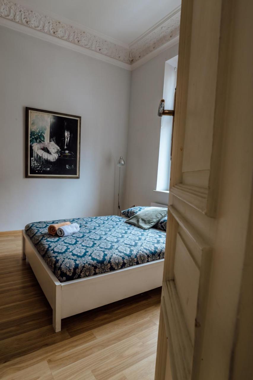 T&T Hostel & Apartments Красков Екстериор снимка